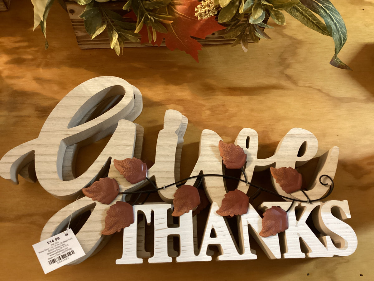 Give Thanks Sign – Parkhurst Pumpkin Patch